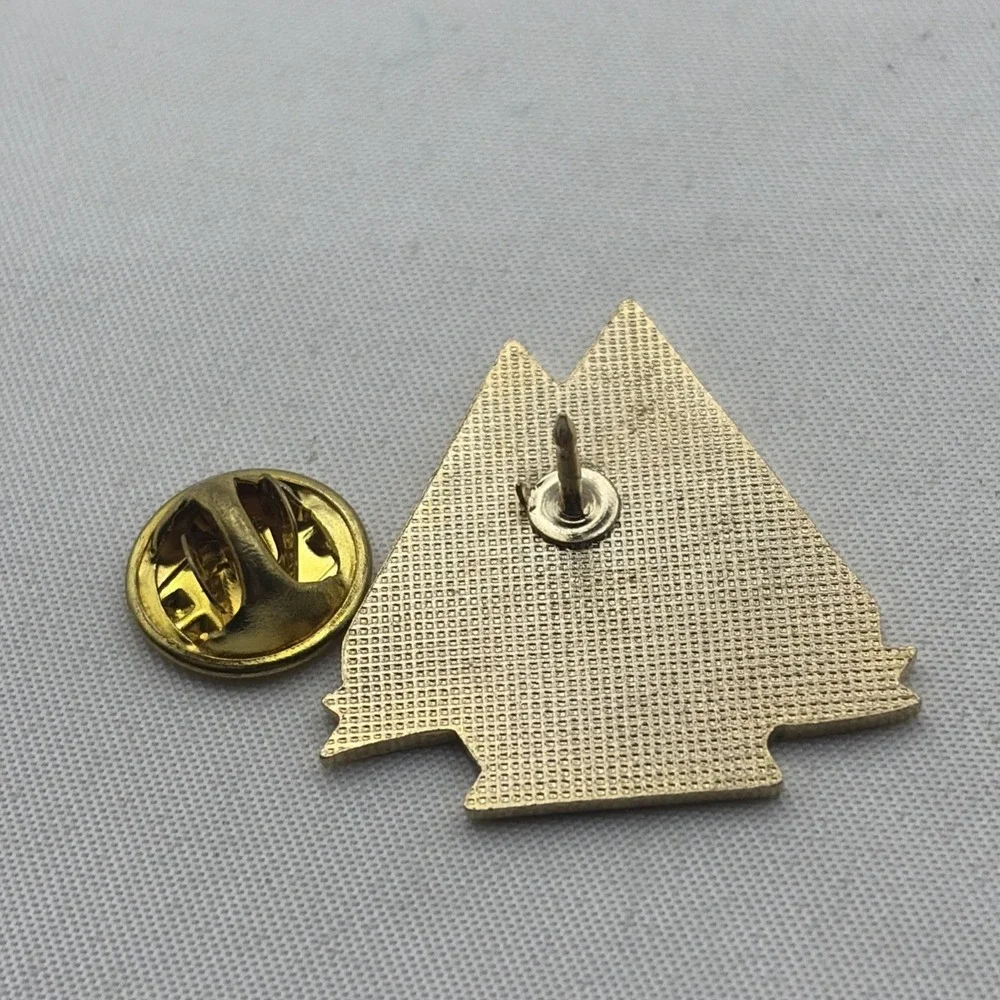 2008 Fire Mountain Gems 35 Years Of Beading Fun Lapel Hat Pin